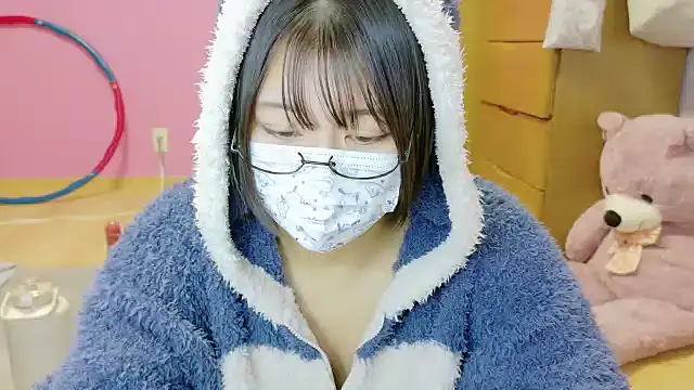  usya 2525 online show from 11-10-25, 04:17