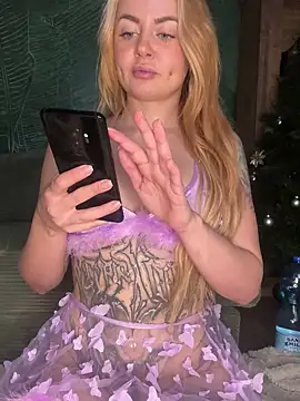 ObviouslyPeachy online show from 01-09-25, 01:56