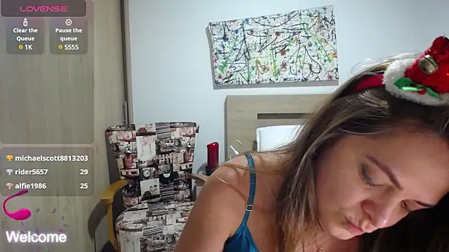 ParisW online show from 12-05-24, 02:42