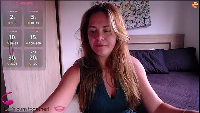 ParisW online show from 10-14-25, 08:20