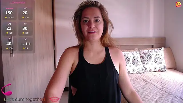 Snapshot of ParisW chatting on 06-16-26, 04:31 ParisW online show from 06-16-26, 04:31