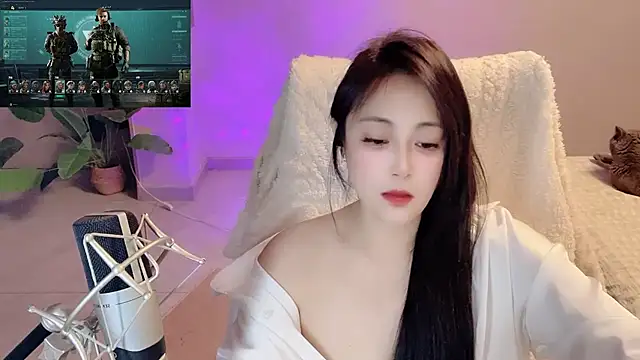 Daisy-77 online show from 05-06-26, 01:27