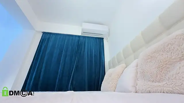 ScarlettAndTom online show from 01-28-25, 11:39