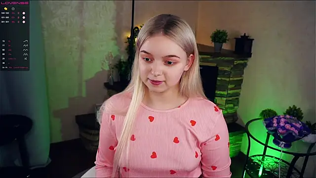 ZaraCreedon online show from 02-07-25, 10:41