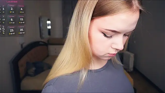 ZaraCreedon online show from 10-09-25, 05:16