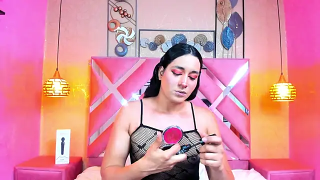 Alison Chan  online show from 09-17-25, 01:57