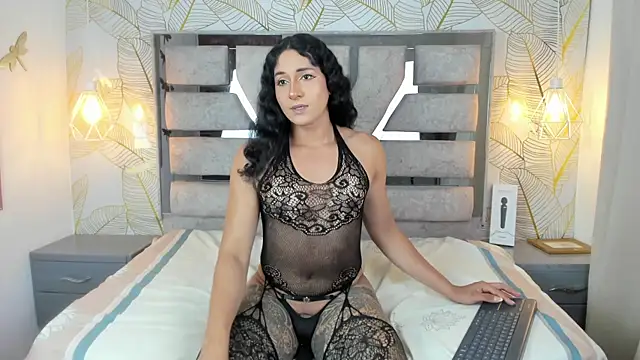 Alison Chan  online show from 04-21-26, 02:26