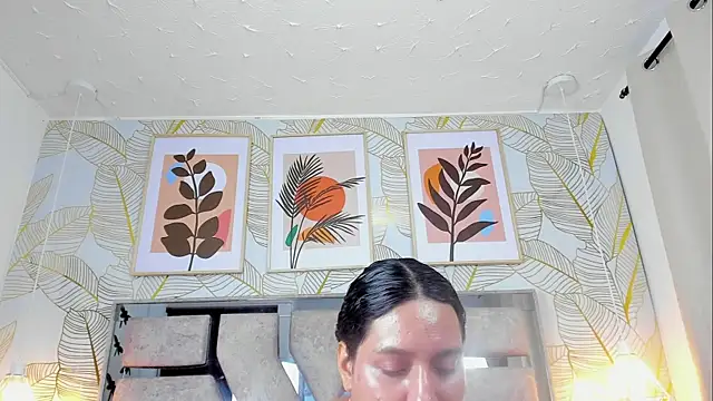 Alison Chan  online show from 07-22-26, 08:55