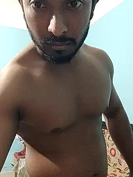 Snapshot of HunkyAriyan chatting on 03-06-25, 05:54 HunkyAriyan online show from 03-06-25, 05:54