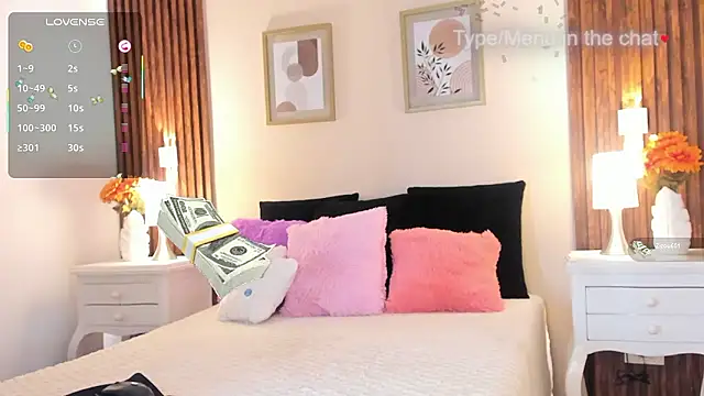 EllieRussell  online show from 01-31-26, 08:07