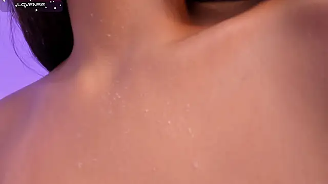 tifanyhills  online show from 12-11-24, 10:49