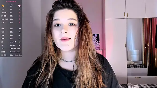 July Slowdive online show from 02-02-25, 11:30