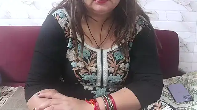 Snapshot of bhabhi_jaan11 chatting on 05-22-26, 05:07 bhabhi jaan11 online show from 05-22-26, 05:07