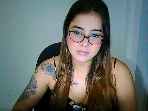 maliamiller online show from 04-21-26, 07:47