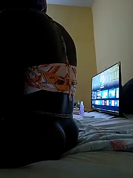 Juicylittle slute online show from 02-14-26, 03:25