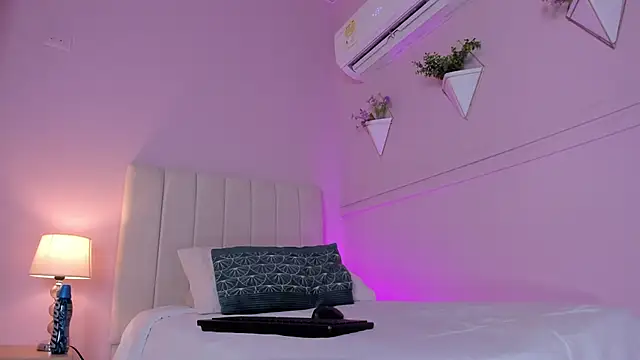  bianca 18 online show from 02-13-25, 08:45