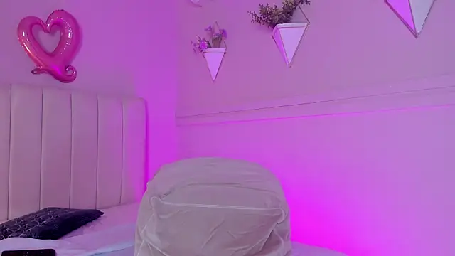  bianca 18 online show from 02-28-25, 06:31