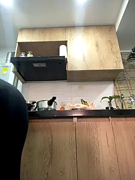 Snapshot of doll_celeste20 chatting on 10-10-25, 07:46 doll celeste20 online show from 10-10-25, 07:46