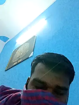 Snapshot of LordingTilth chatting on 09-13-25, 06:18 LordingTilth online show from 09-13-25, 06:18