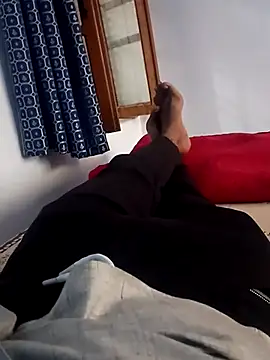 Snapshot of LordingTilth chatting on 10-19-25, 07:31 LordingTilth online show from 10-19-25, 07:31