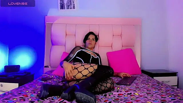 Aistrid gate online show from 10-27-25, 02:10