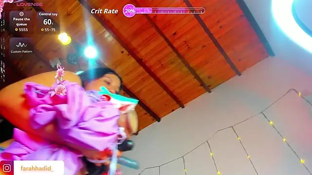 Maisa issa online show from 10-17-25, 01:25