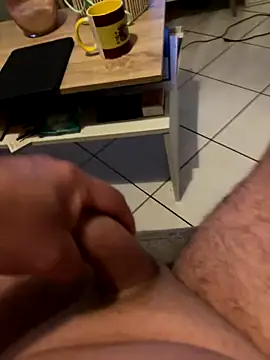 Snapshot of mj23641 chatting on 10-16-25, 05:52 mj23641 online show from 10-16-25, 05:52