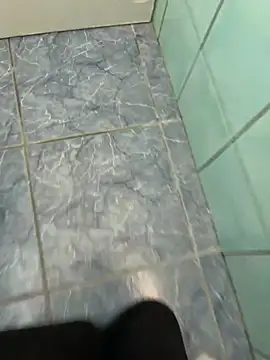 mj23641 online show from 04-10-26, 04:33