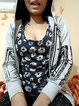 Sanaya 7 online show from 12-25-24, 07:46