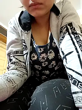 Sanaya 7 online show from 12-26-24, 05:08