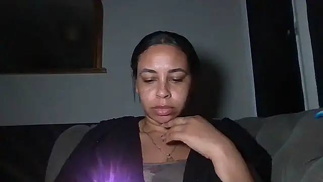 Snapshot of bigbootyjayda chatting on 03-09-25, 09:14 bigbootyjayda online show from 03-09-25, 09:14