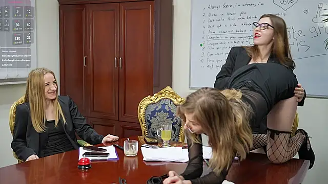 Michelle 054 online show from 01-30-25, 09:47