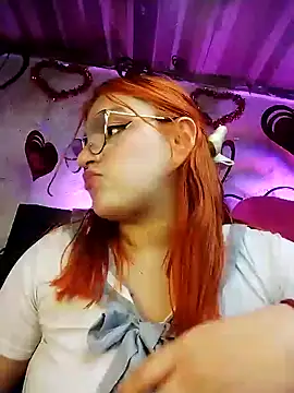 SophiaWeestt99 online show from 02-10-25, 04:30