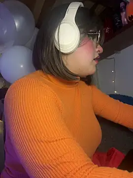 SophiaWeestt99 online show from 03-28-26, 04:34