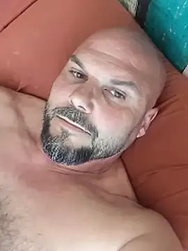 Javierchico online show from 05-05-26, 10:56
