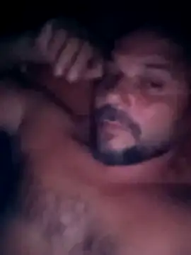 Snapshot of Javierchico chatting on 06-11-26, 04:32 Javierchico online show from 06-11-26, 04:32