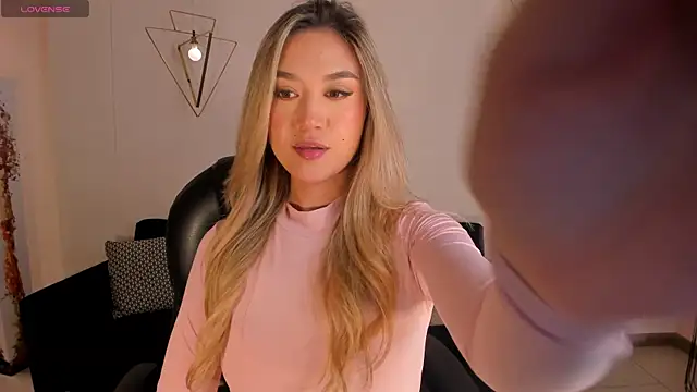 RebeccaHudson online show from 02-09-26, 06:34