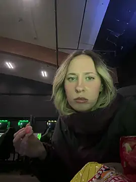 Snapshot of M1ssyk1ssy chatting on 12-22-24, 07:21 M1ssyk1ssy online show from 12-22-24, 07:21