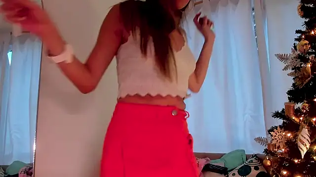 Snapshot of camilawm19 chatting on 12-07-24, 04:03 camilawm19 online show from 12-07-24, 04:03