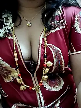 Snapshot of gaurika18 chatting on 03-05-25, 12:05 gaurika18 online show from 03-05-25, 12:05