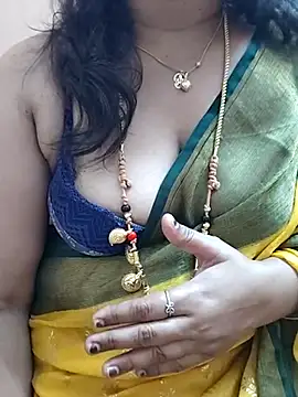 Snapshot of gaurika18 chatting on 03-21-25, 05:02 gaurika18 online show from 03-21-25, 05:02