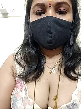 Snapshot of gaurika18 chatting on 09-09-25, 07:08 gaurika18 online show from 09-09-25, 07:08