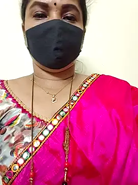 Snapshot of gaurika18 chatting on 10-06-25, 01:08 gaurika18 online show from 10-06-25, 01:08