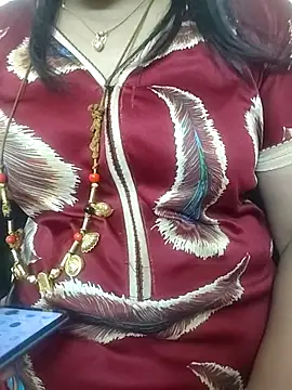 Snapshot of gaurika18 chatting on 11-03-25, 02:29 gaurika18 online show from 11-03-25, 02:29