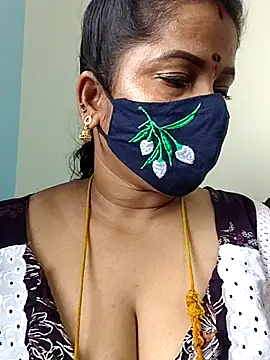 gaurika18 online show from 06-12-26, 04:55
