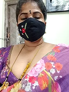 gaurika18 online show from 06-17-26, 01:30