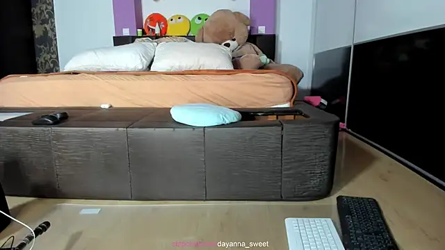 Snapshot of dayanna_sweet chatting on 03-13-25, 04:49 dayanna sweet online show from 03-13-25, 04:49