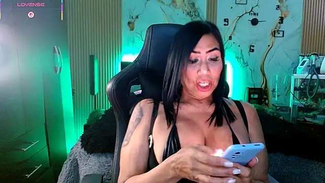 Demion prince online show from 04-19-26, 01:16