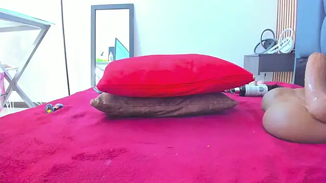 Snapshot of candela_collinss chatting on 01-18-25, 06:10 candela collinss online show from 01-18-25, 06:10