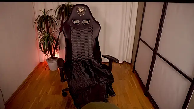 Snapshot of TommieH chatting on 02-12-25, 05:26 TommieH online show from 02-12-25, 05:26